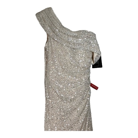 Ieena for Mac Duggal One-Shoulder Ruched Sequin Gown in Nude NWT - Picture 4 of 7